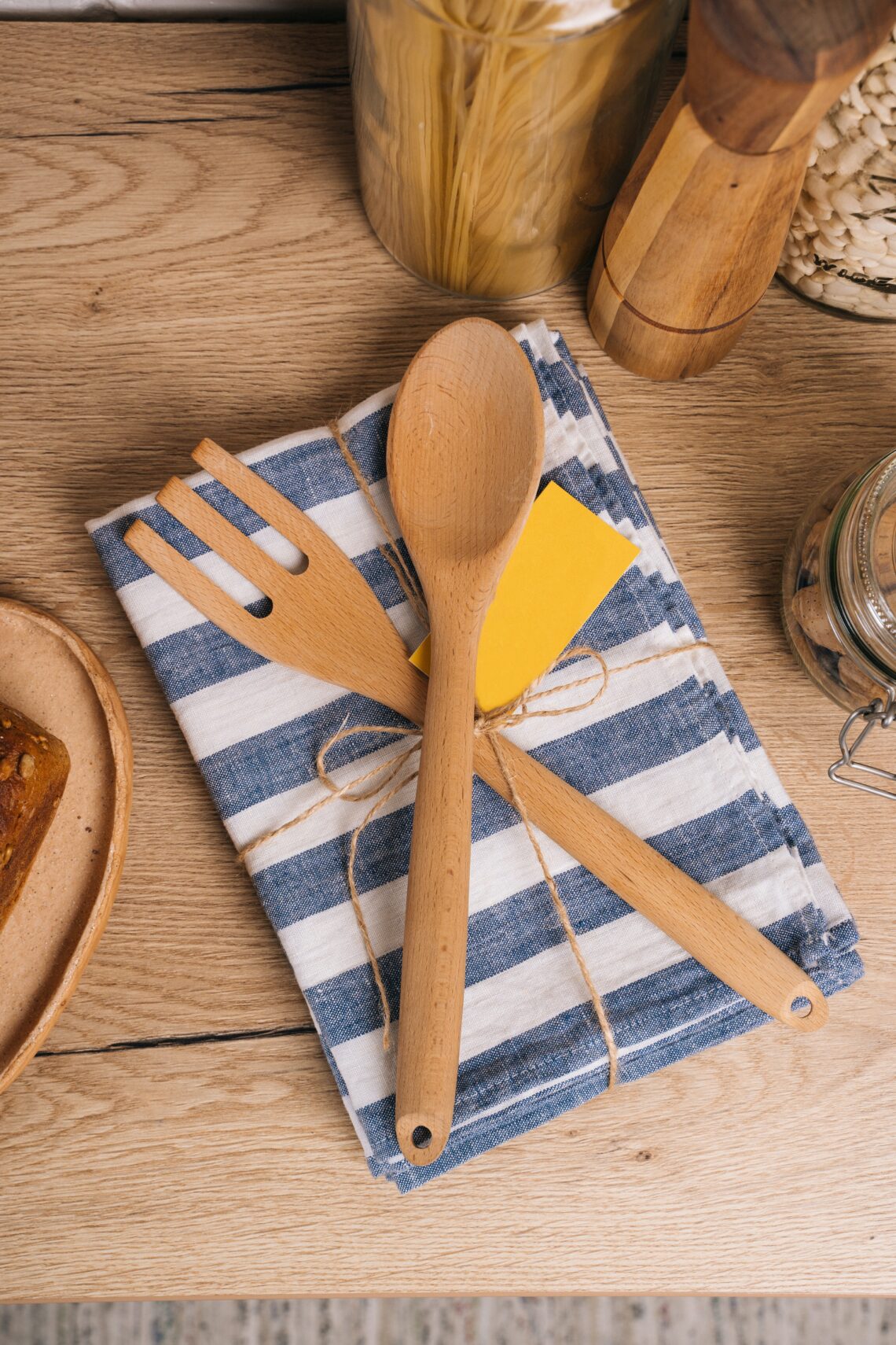 Photo by Tima Miroshnichenko: https://www.pexels.com/photo/brown-wooden-spoon-and-fork-on-blue-and-white-kitchen-towel-4805235/