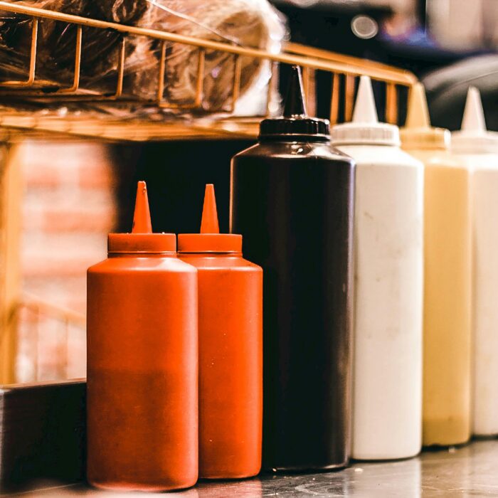 Photo by taha balta: https://www.pexels.com/photo/plastic-condiment-containers-4628430/